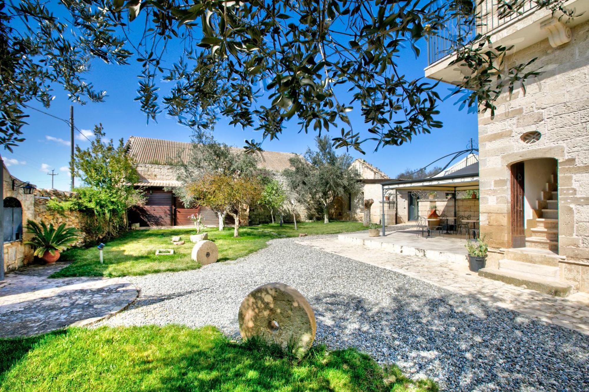 Hotel Masseria Antoglia