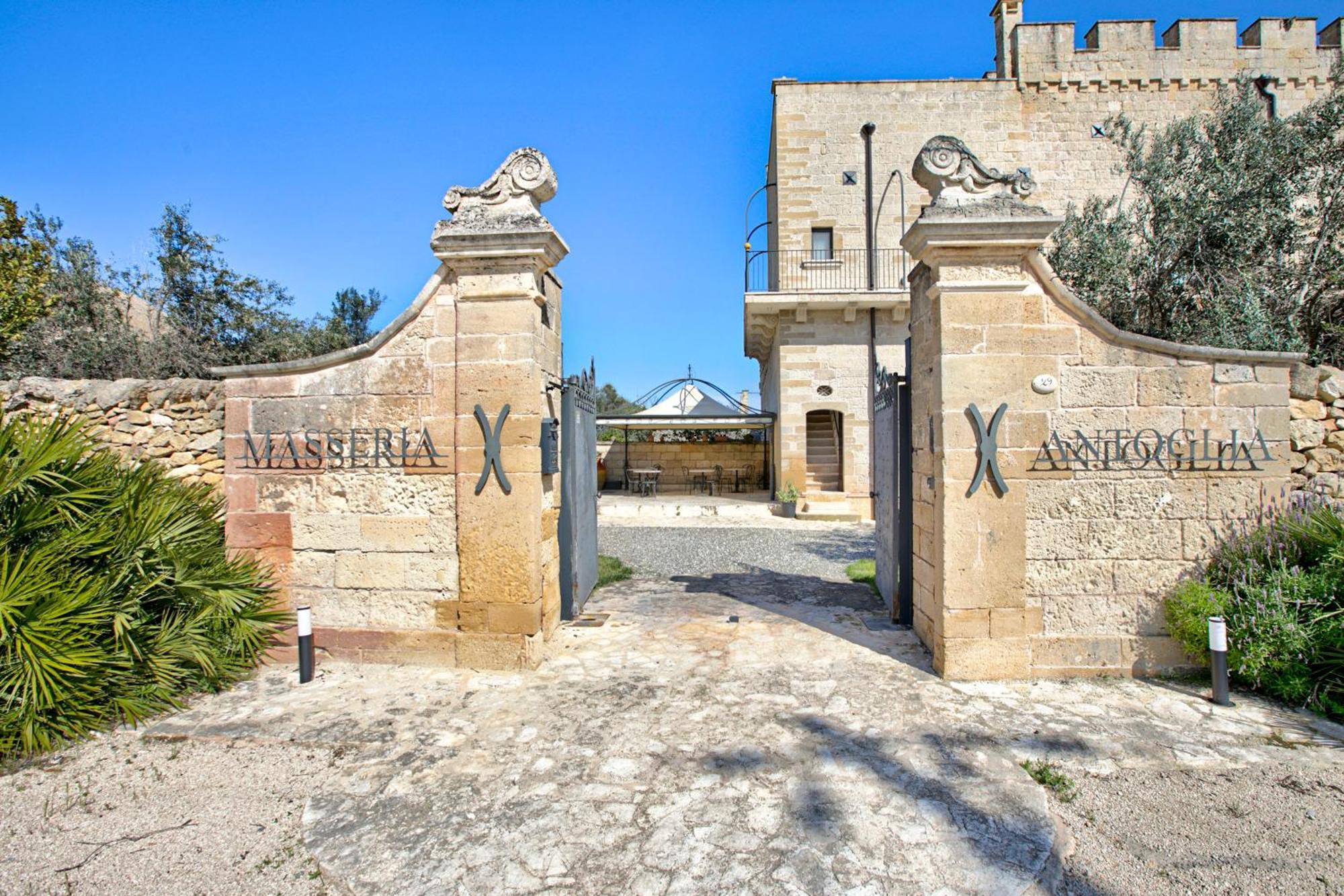 Masseria Antoglia Hotel 4*